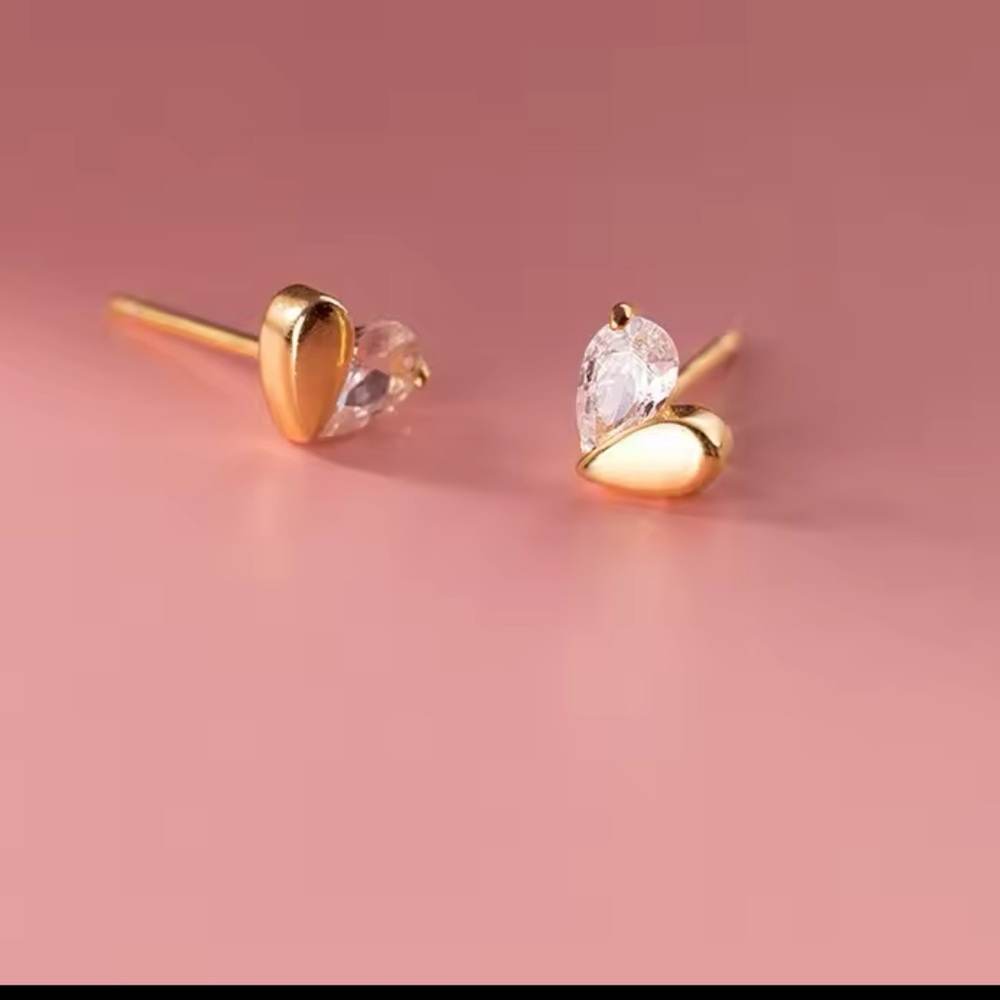 COPY - Real 925 Sterling Silver Zircon Heart Stud Earrings